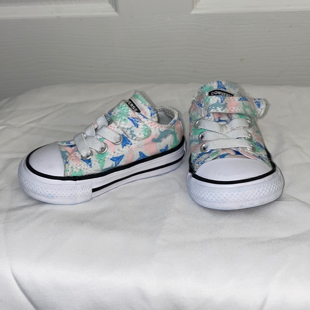 Shark Tooth Print Converse